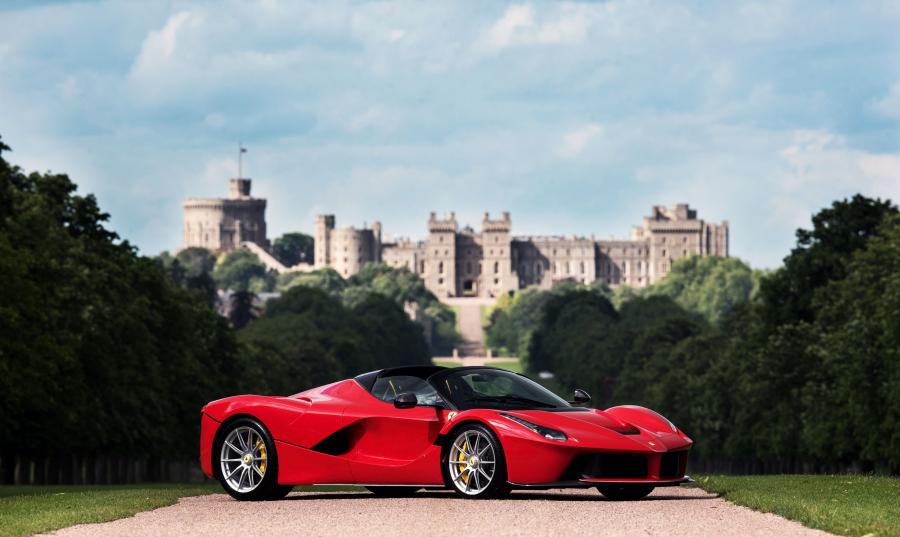 Ferrari LaFerrari Aperta 2016 года  (WW) (фото 10 из 23)